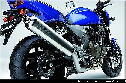 kawasaki_z750_2004_012.jpg