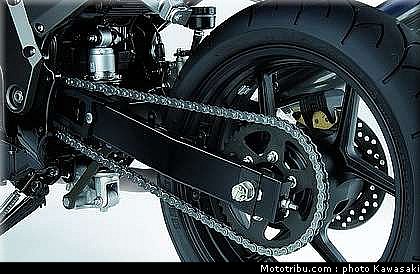 kawasaki_z750_2004_018.jpg