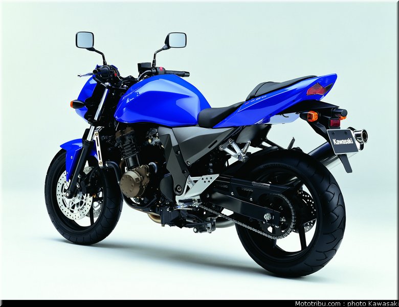kawasaki_z750_2004_004
