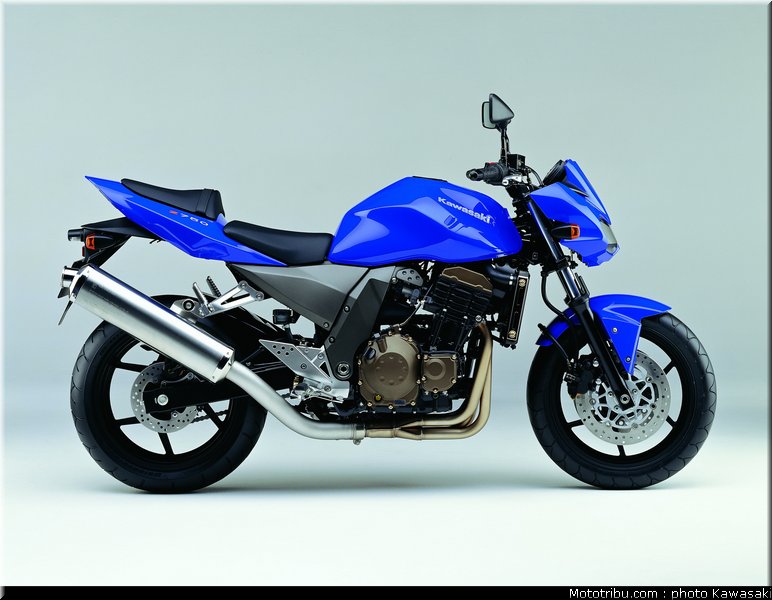 kawasaki_z750_2004_007