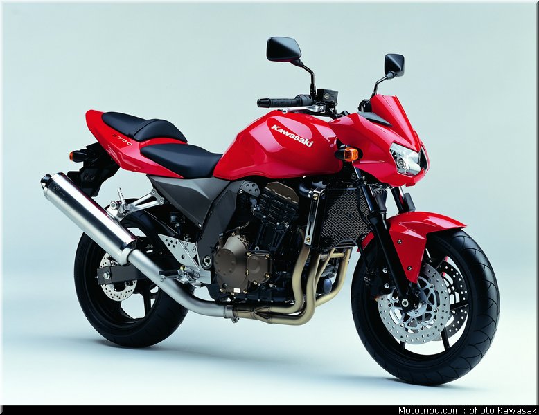 kawasaki_z750_2004_010