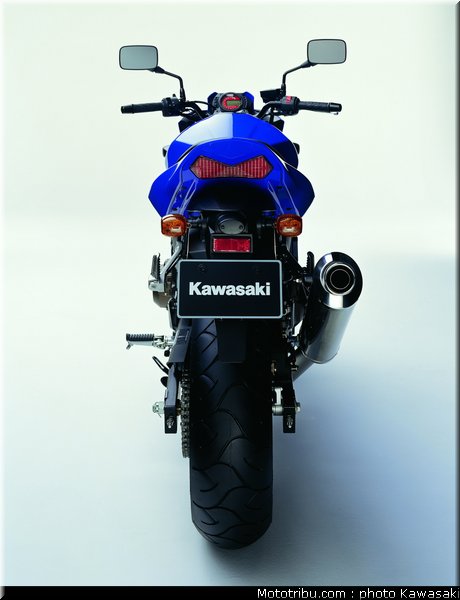 kawasaki_z750_2004_012