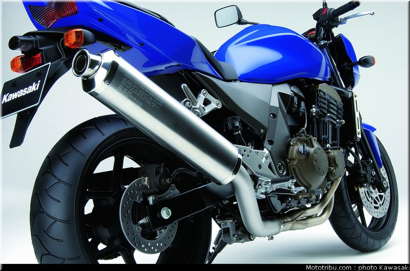 kawasaki_z750_2004_014
