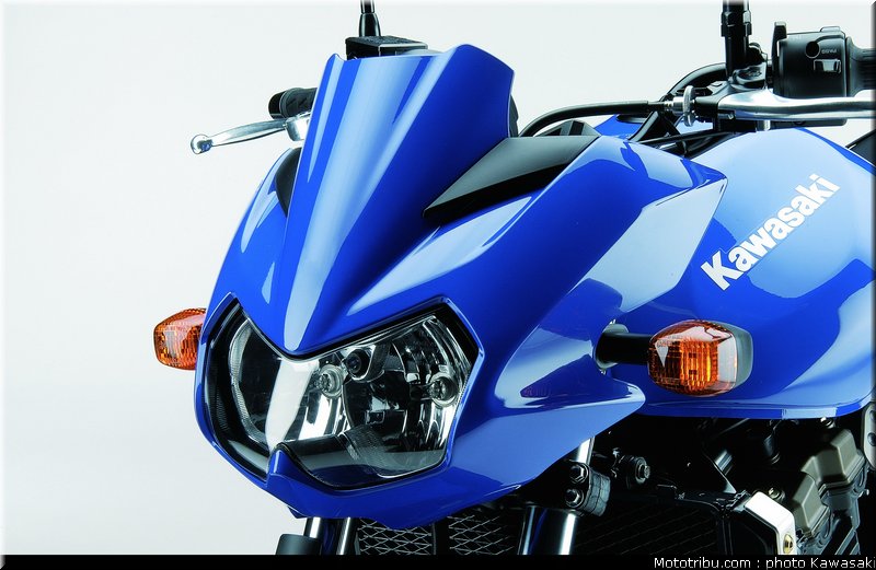 kawasaki_z750_2004_015