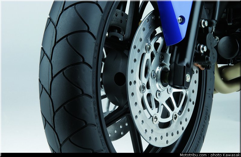 kawasaki_z750_2004_022