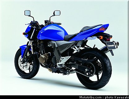 kawasaki_z750_2004_004.jpg