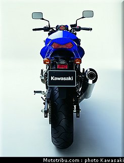 kawasaki_z750_2004_012.jpg