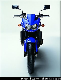 kawasaki_z750_2004_013.jpg