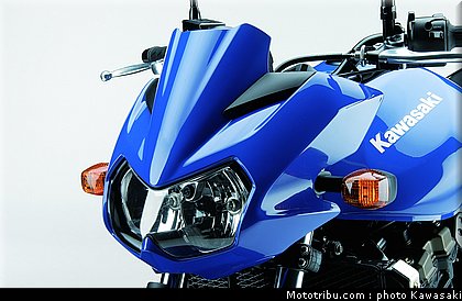 kawasaki_z750_2004_015.jpg
