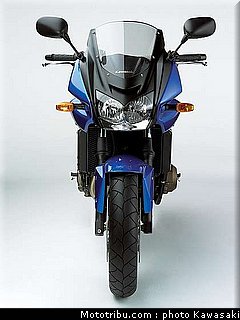 kawasaki_z750s_2005_014.jpg