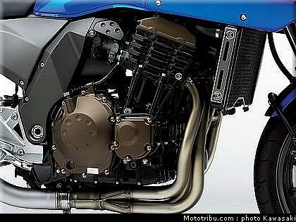 kawasaki_z750s_2005_021.jpg