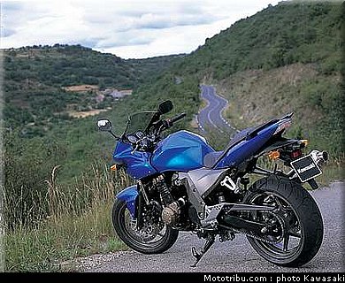 kawasaki_z750s_2005_028.jpg
