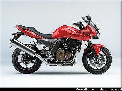 kawasaki_z750s_2005_033.jpg