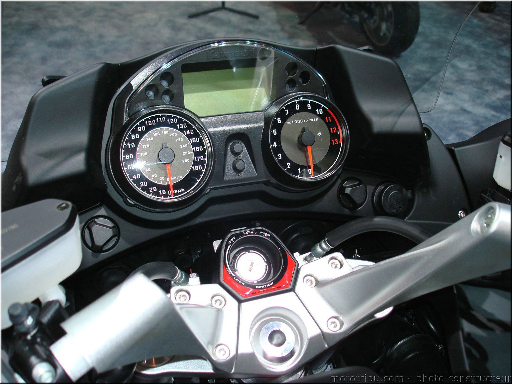 1400gtr-2007-mecanique-0017