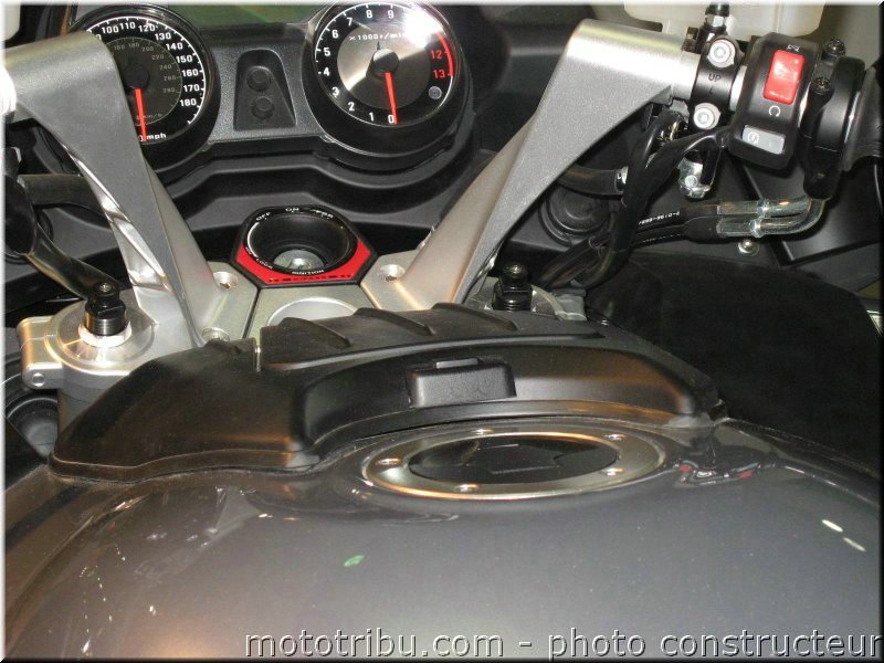 1400gtr-2007-mecanique-0024