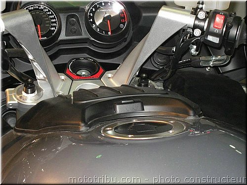 1400gtr-2007-mecanique-0024.jpg