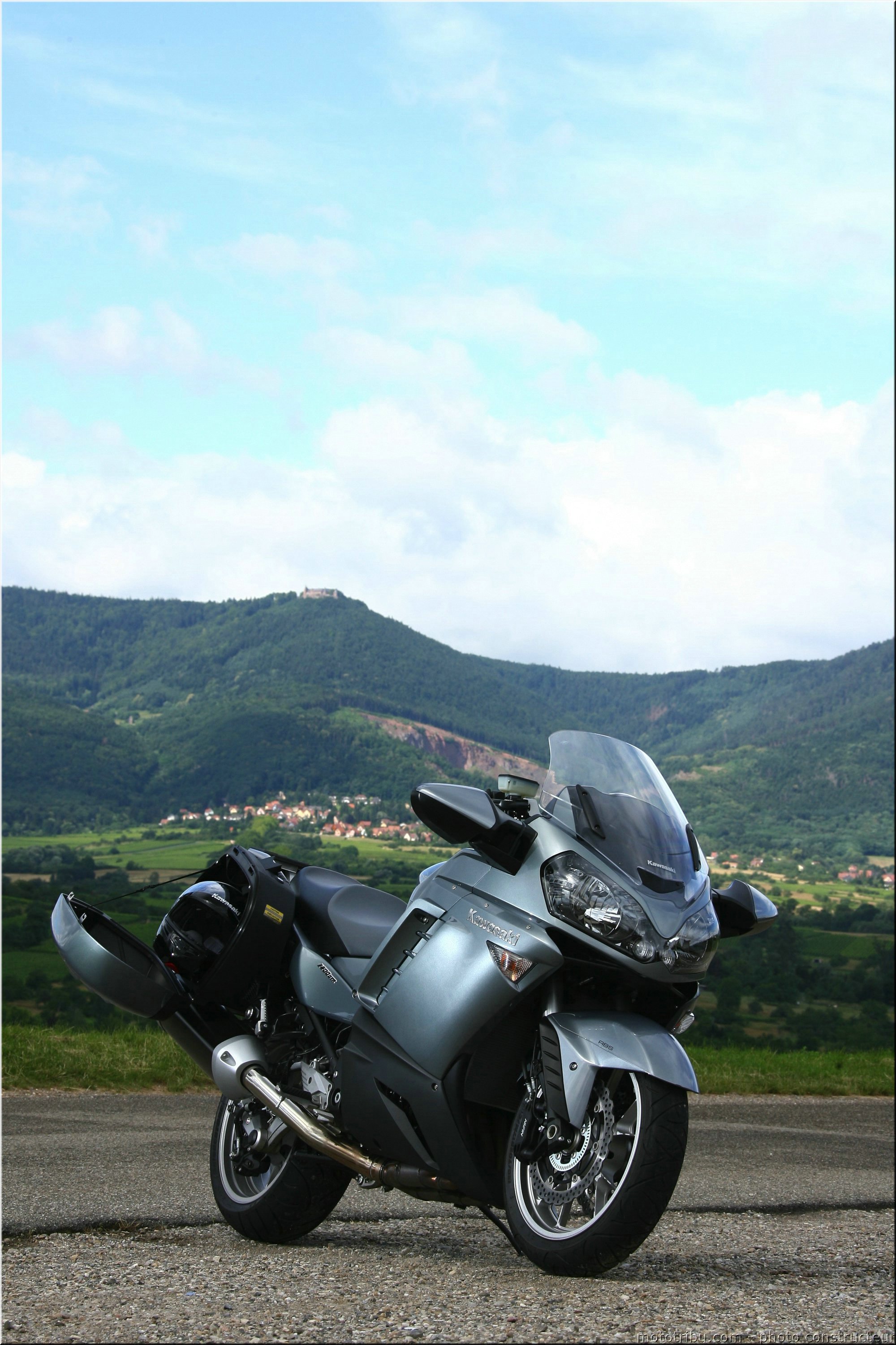 kawasaki-1400gtr-2007-0029