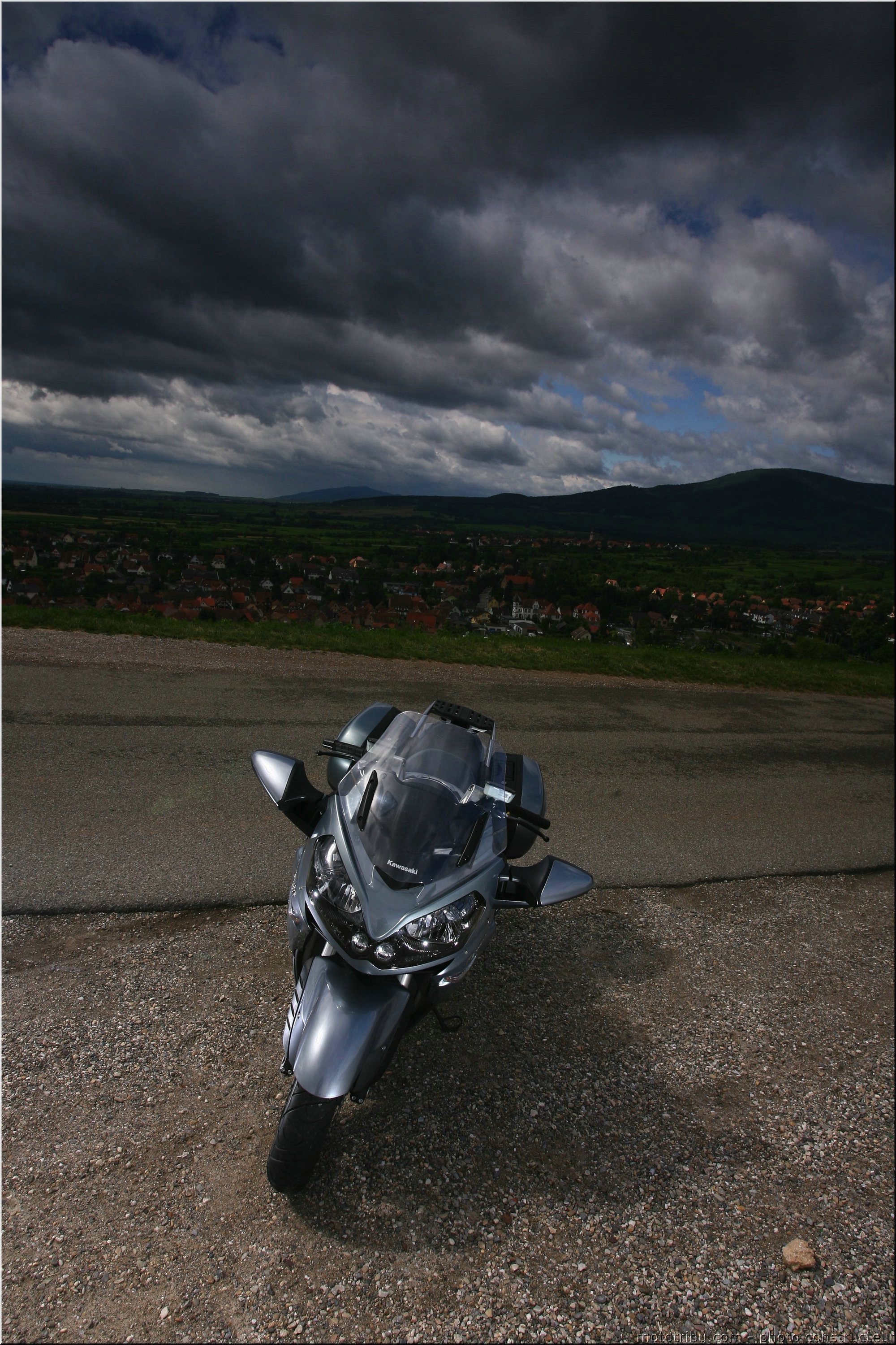 kawasaki-1400gtr-2007-0040