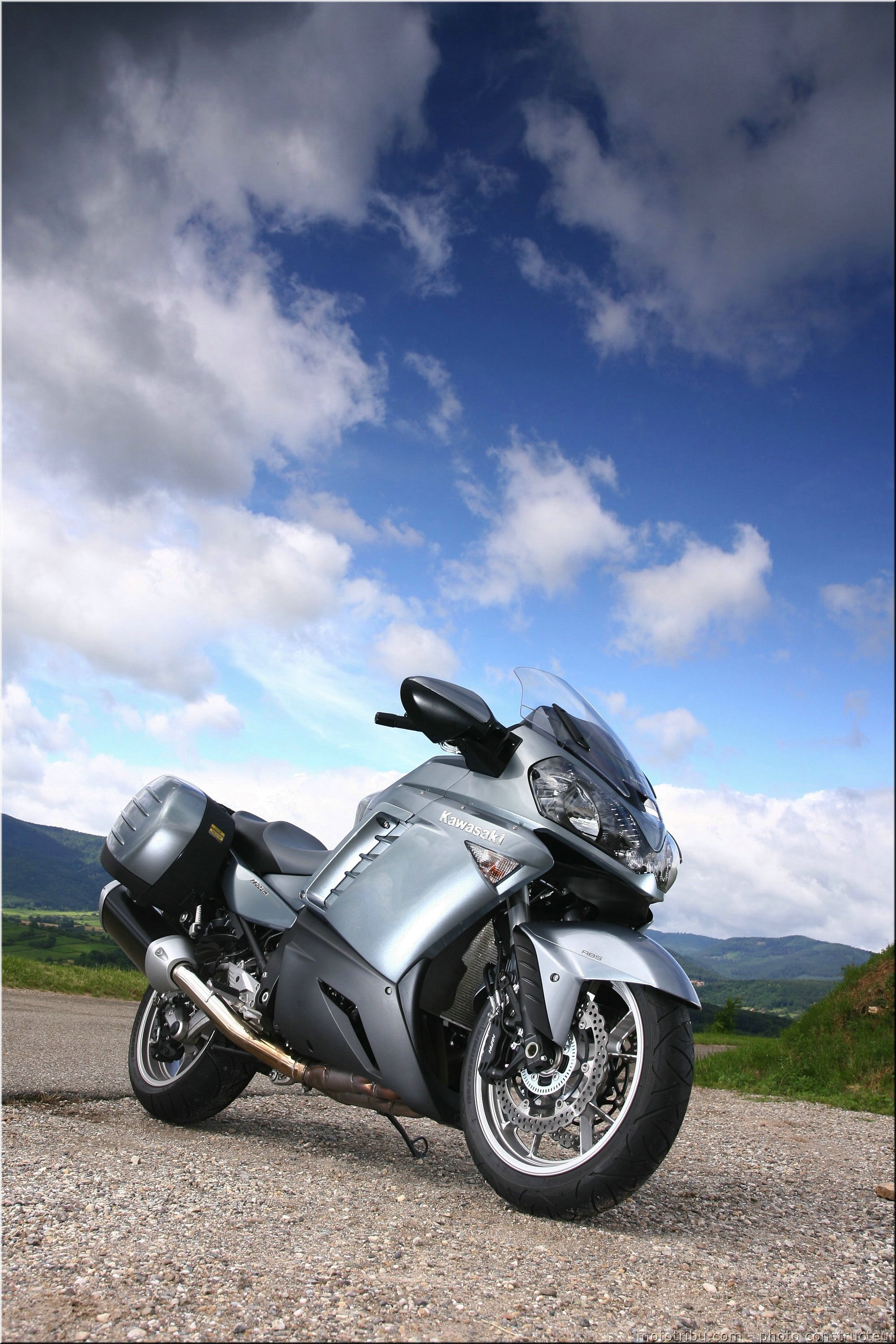 kawasaki-1400gtr-2007-0041