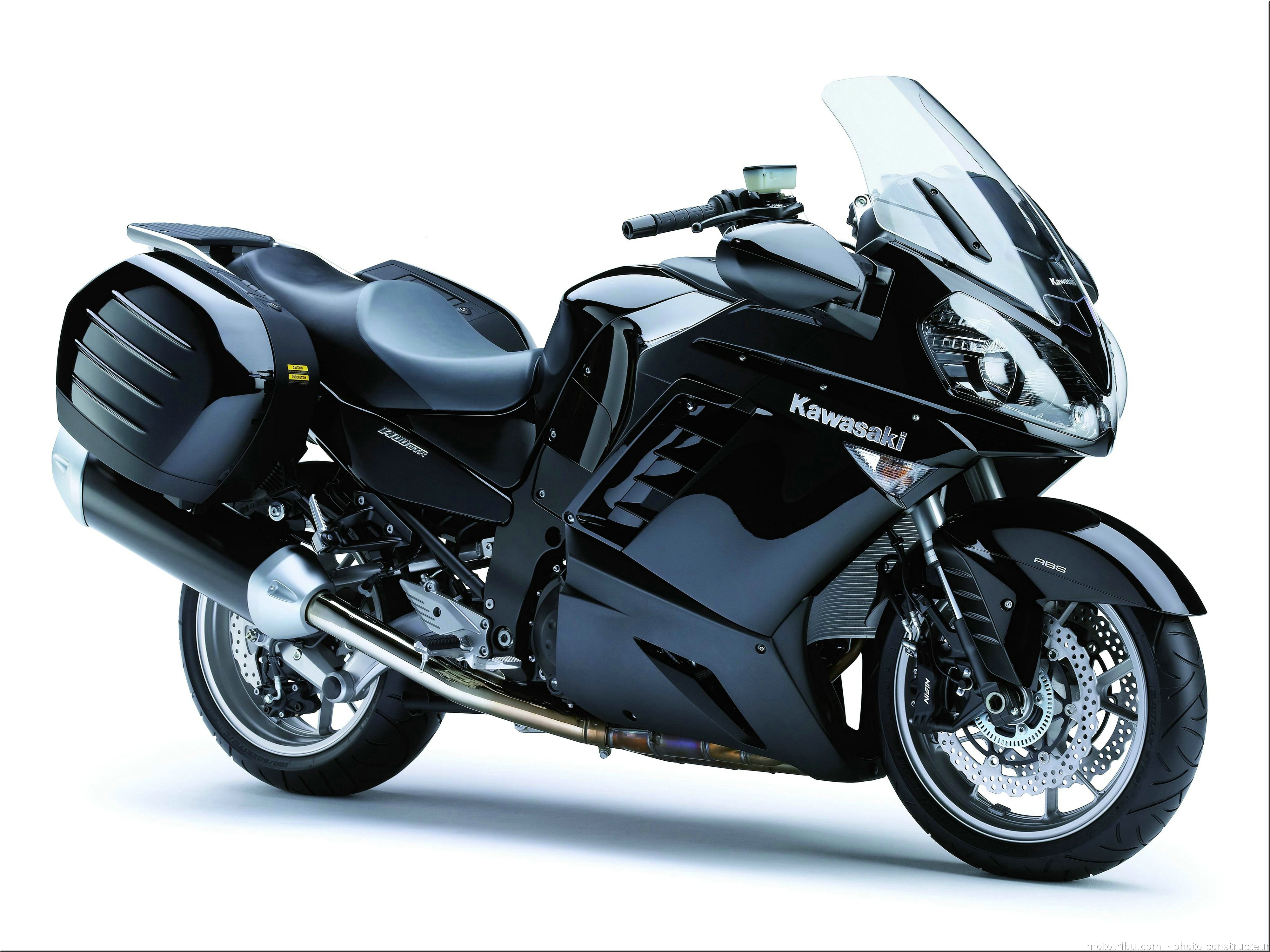 kawasaki-1400gtr-2007-0045
