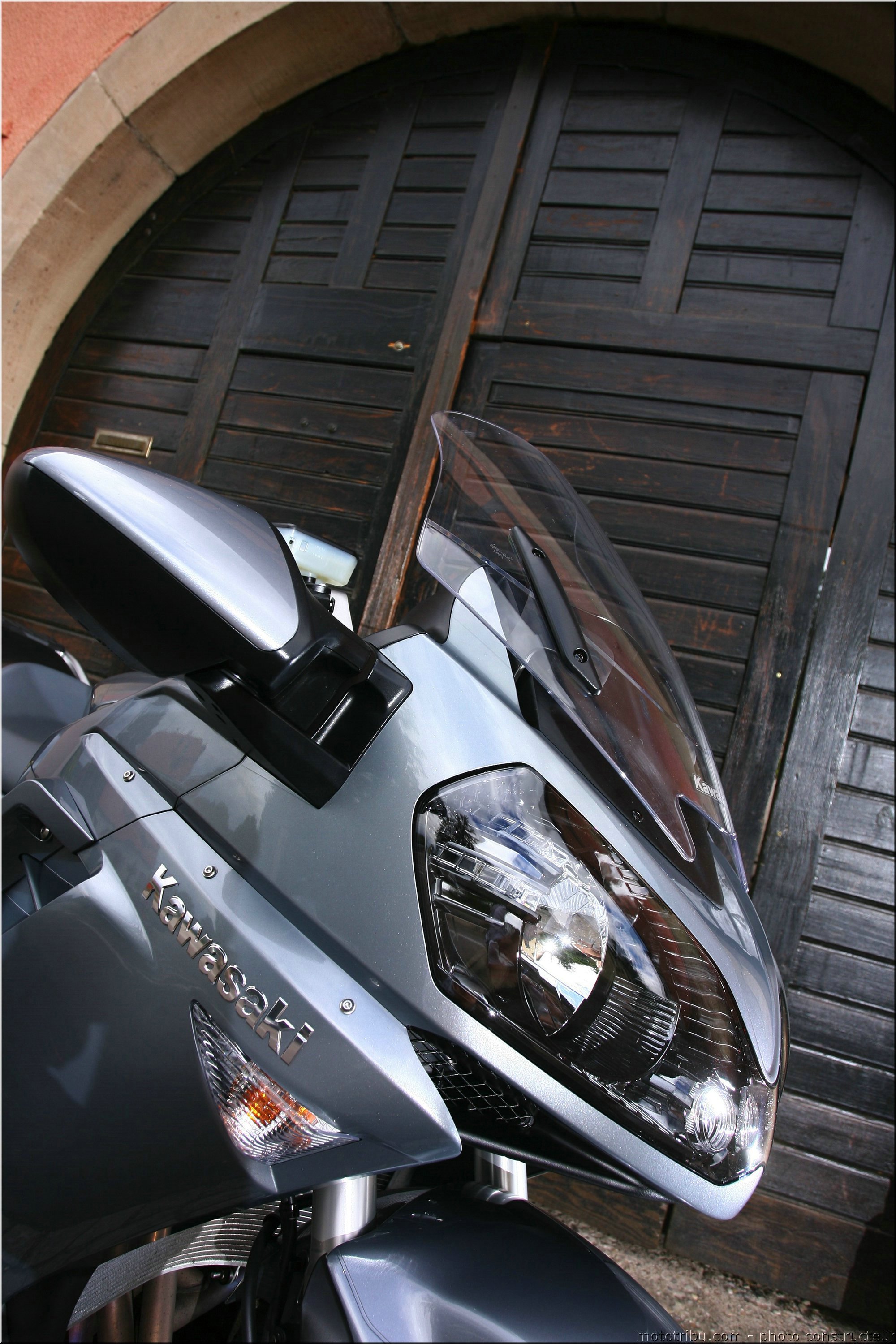 kawasaki-1400gtr-2007-0069