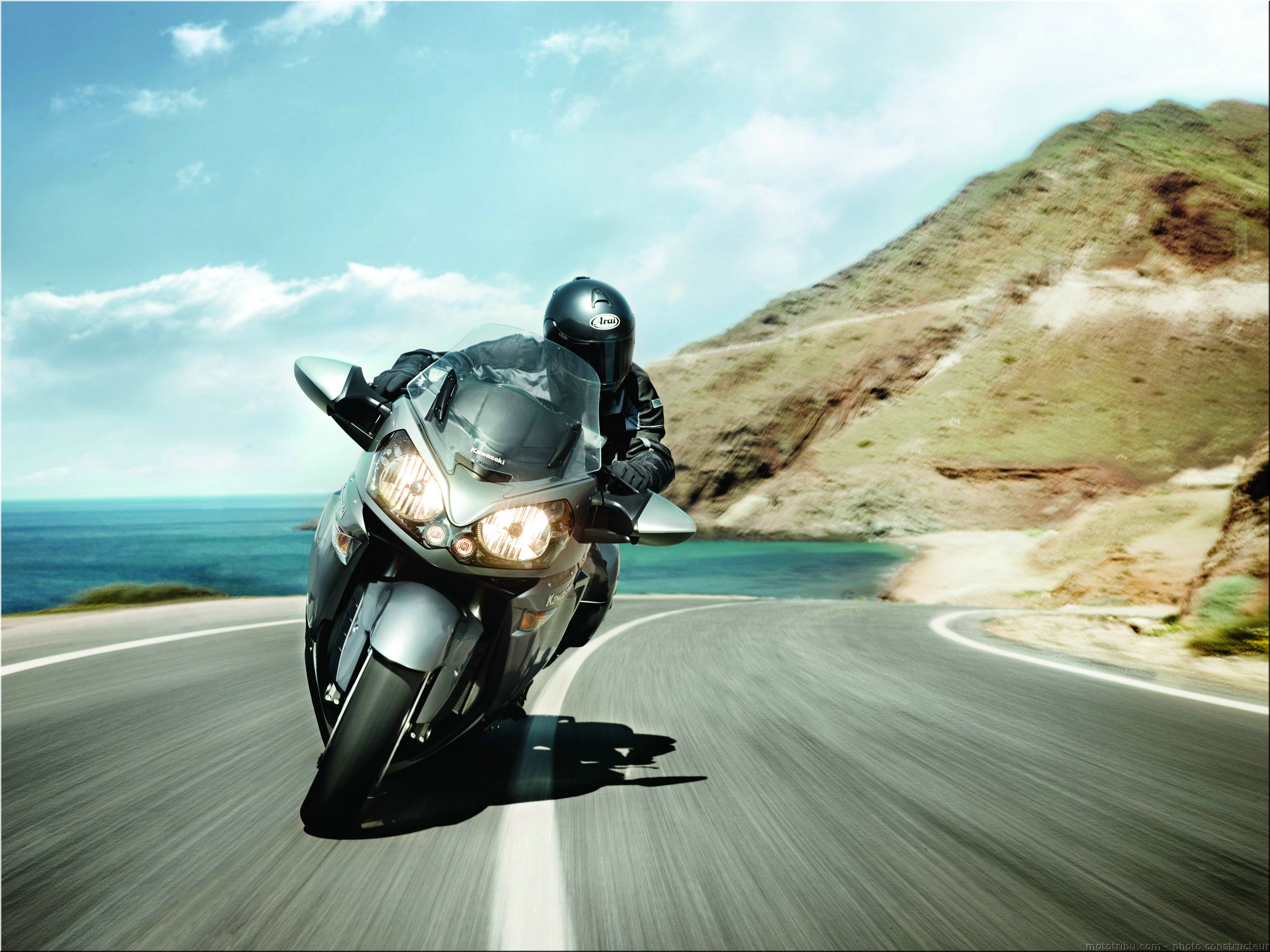 kawasaki-1400gtr-2007-0082