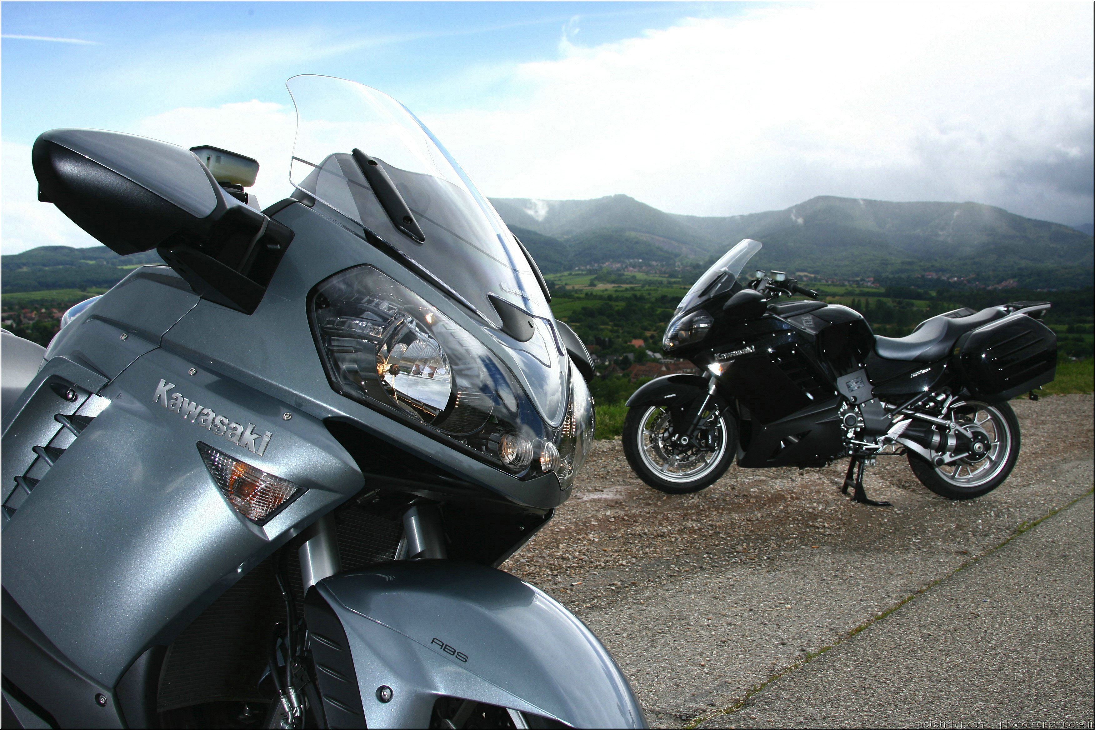 kawasaki-1400gtr-2007-0098