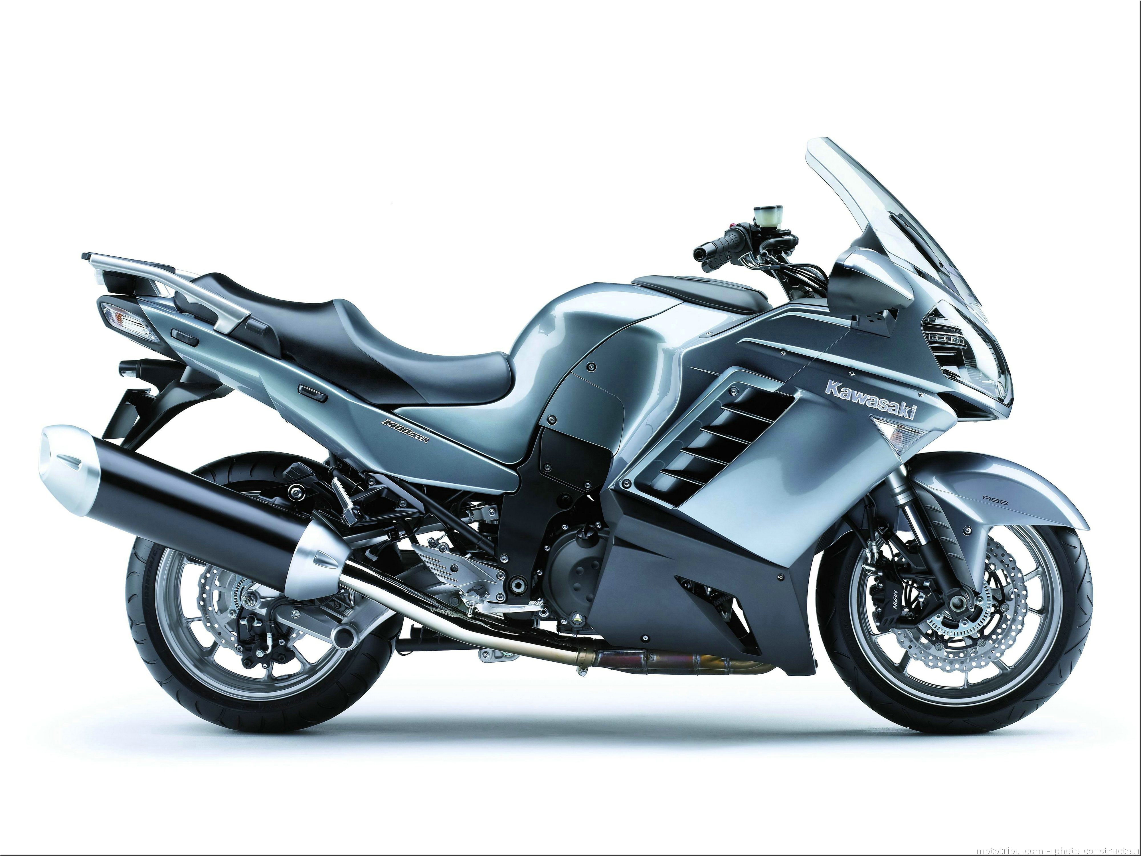 kawasaki-1400gtr-2007-0113