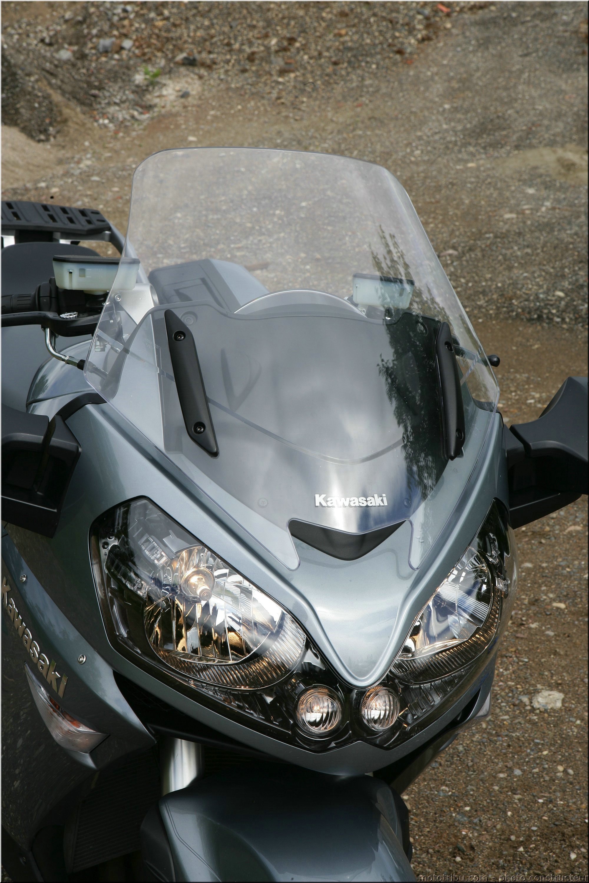kawasaki-1400gtr-2007-0114