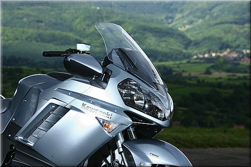 kawasaki-1400gtr-2007-0016