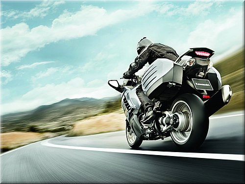 kawasaki-1400gtr-2007-0017
