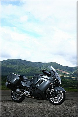 kawasaki-1400gtr-2007-0021
