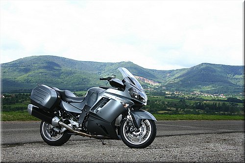 kawasaki-1400gtr-2007-0023