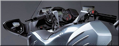 kawasaki-1400gtr-2007-0030