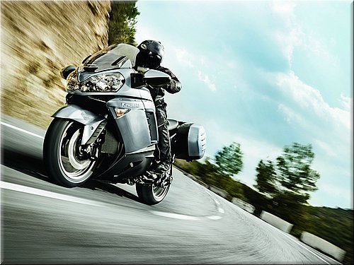 kawasaki-1400gtr-2007-0033