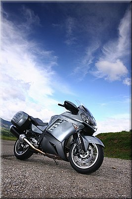 kawasaki-1400gtr-2007-0035