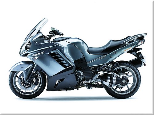 kawasaki-1400gtr-2007-0037