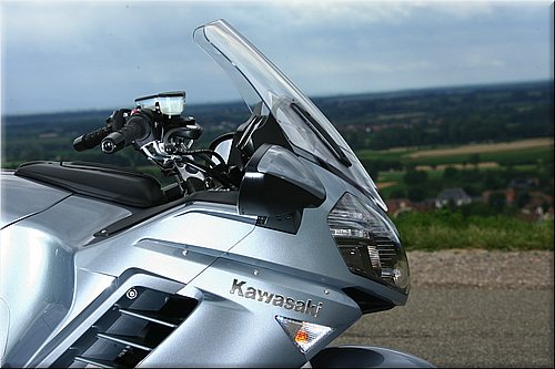 kawasaki-1400gtr-2007-0053