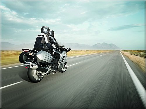kawasaki-1400gtr-2007-0065