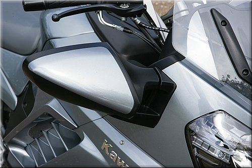 kawasaki-1400gtr-2007-0103