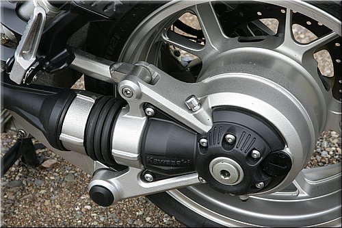 kawasaki-1400gtr-2007-0122