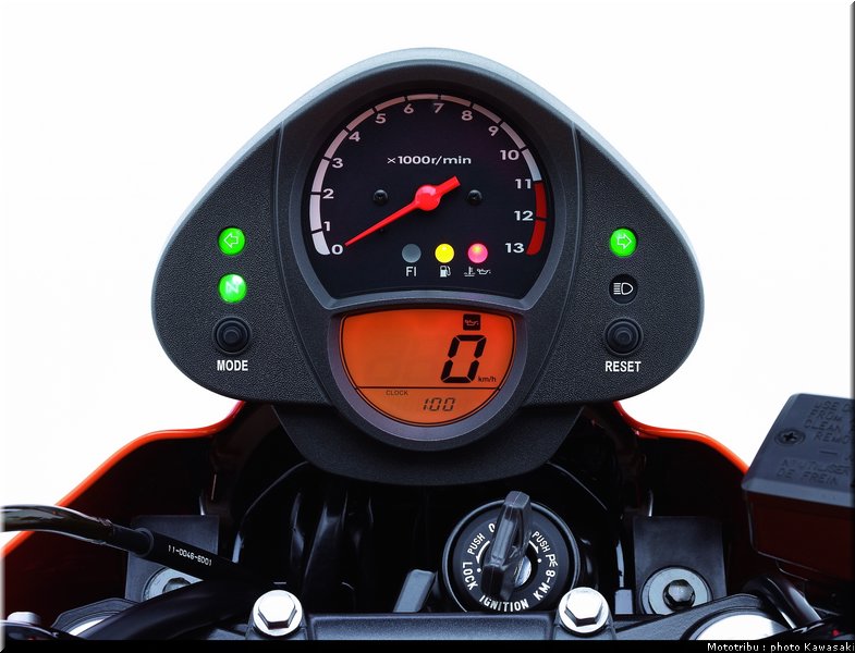 kawasaki_er6n_2007_019