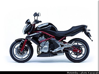 kawasaki_er6n_2007_003.jpg