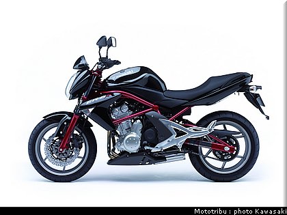 kawasaki_er6n_2007_014.jpg