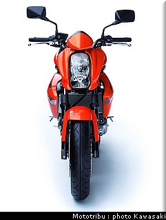 kawasaki_er6n_2007_016.jpg