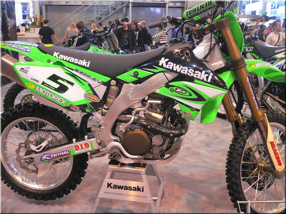 MOTO 