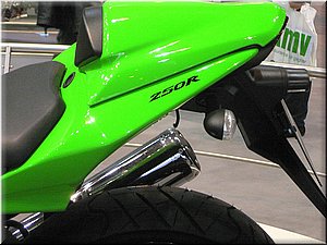 kawasaki-mondial2007-002.JPG