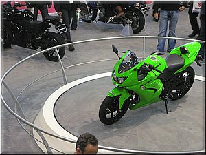 kawasaki-mondial2007-003.JPG