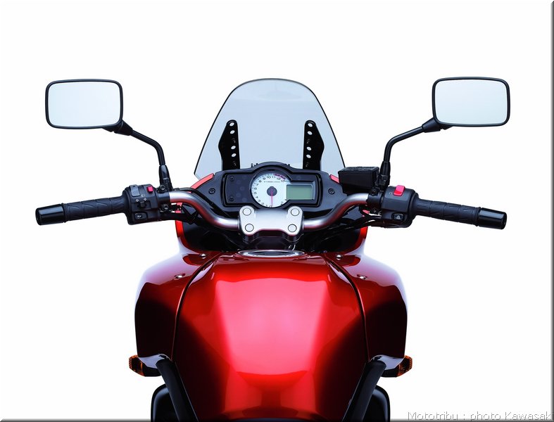 kawasaki-versys2007_05