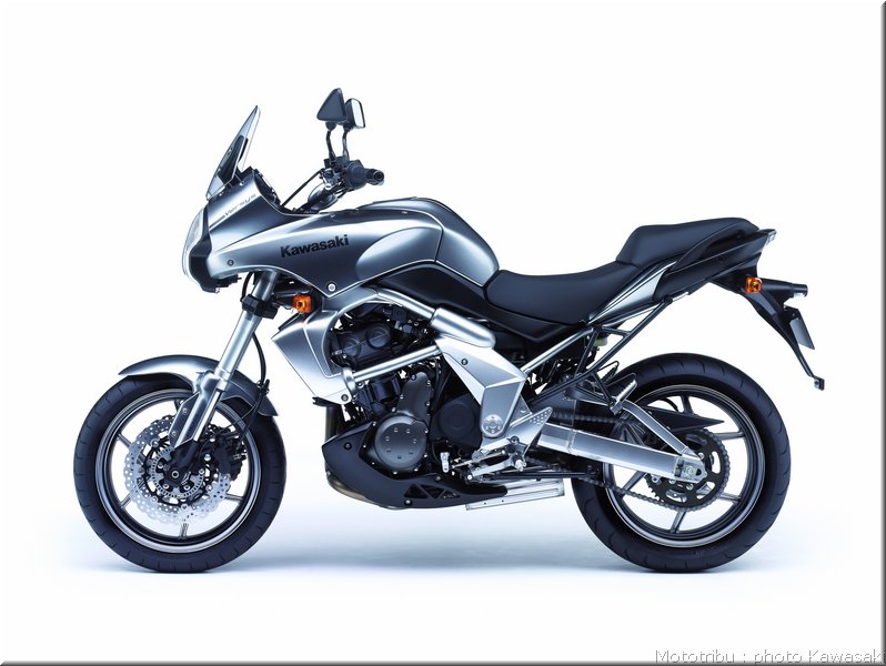 kawasaki-versys2007_10